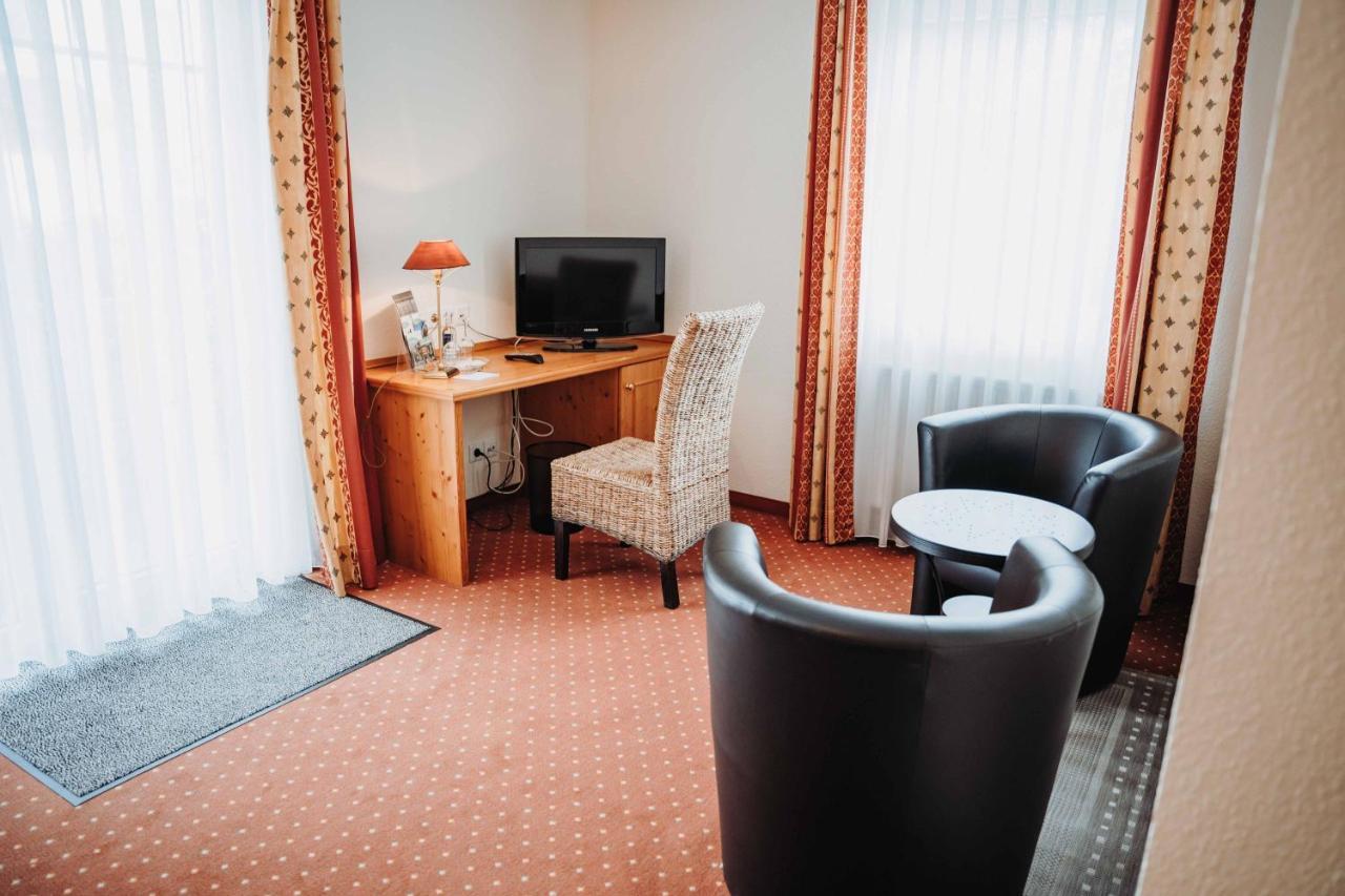 Hotel Am Wallgraben Brilon Exterior photo
