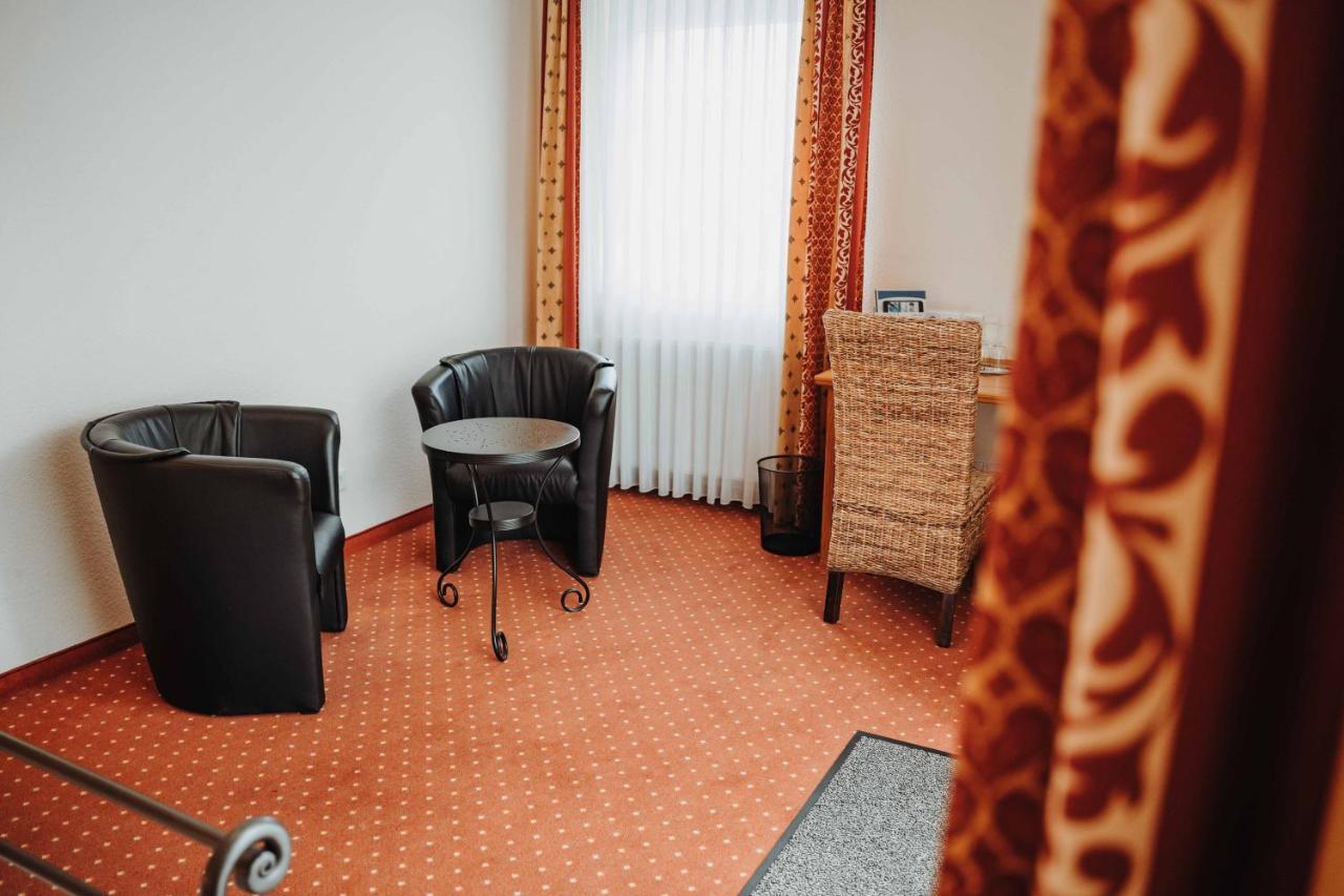 Hotel Am Wallgraben Brilon Room photo